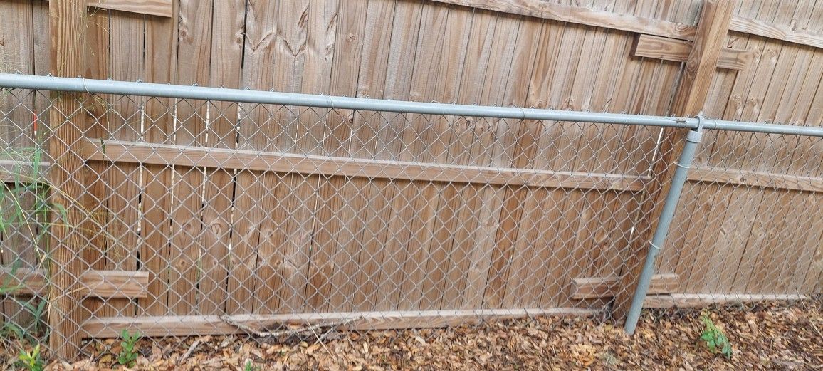 4ft Chainlink Fence X 100ft +/-