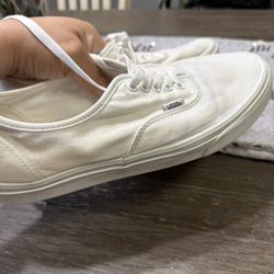 Men’s White Vans