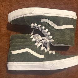 NEW GREEN  UNISEX HIGH TOP PIG SUEDE SNEAKERS
