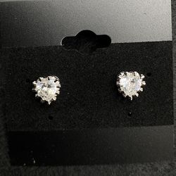925 Silver Cz Heart Earrings 