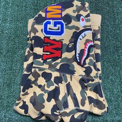 BAPE 1st Camo Shark Full Zip Hoodie Yellow size XL USED But Clean