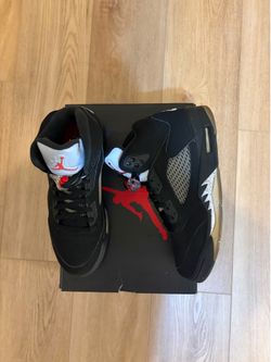 Jordan 5 Black Metallic Size 9.5