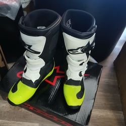 Alpinestars Motocross Boots kids size 6 brand new back to school special deal $180