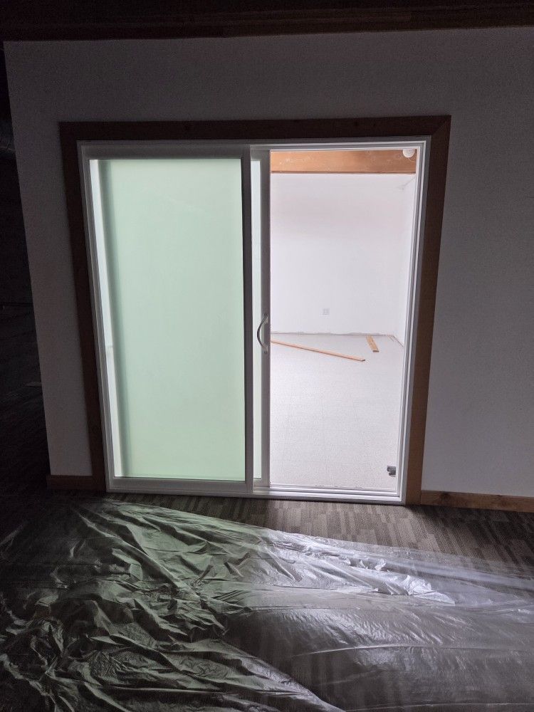 Sliding Door 72×80