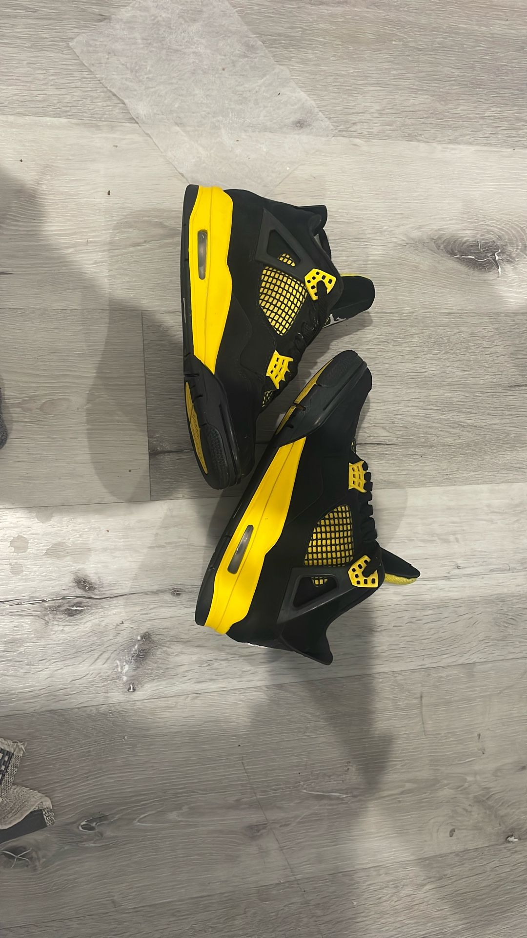 Jordan 4 Retro