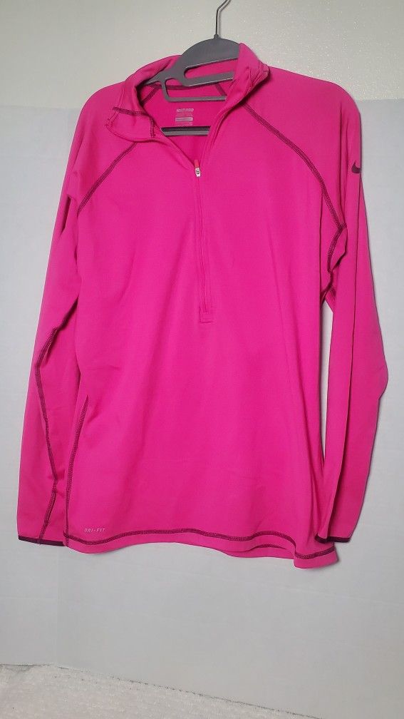 Nike Women Pro