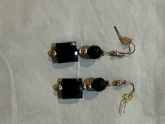 Black Faceted Beaded Dangle Earrings