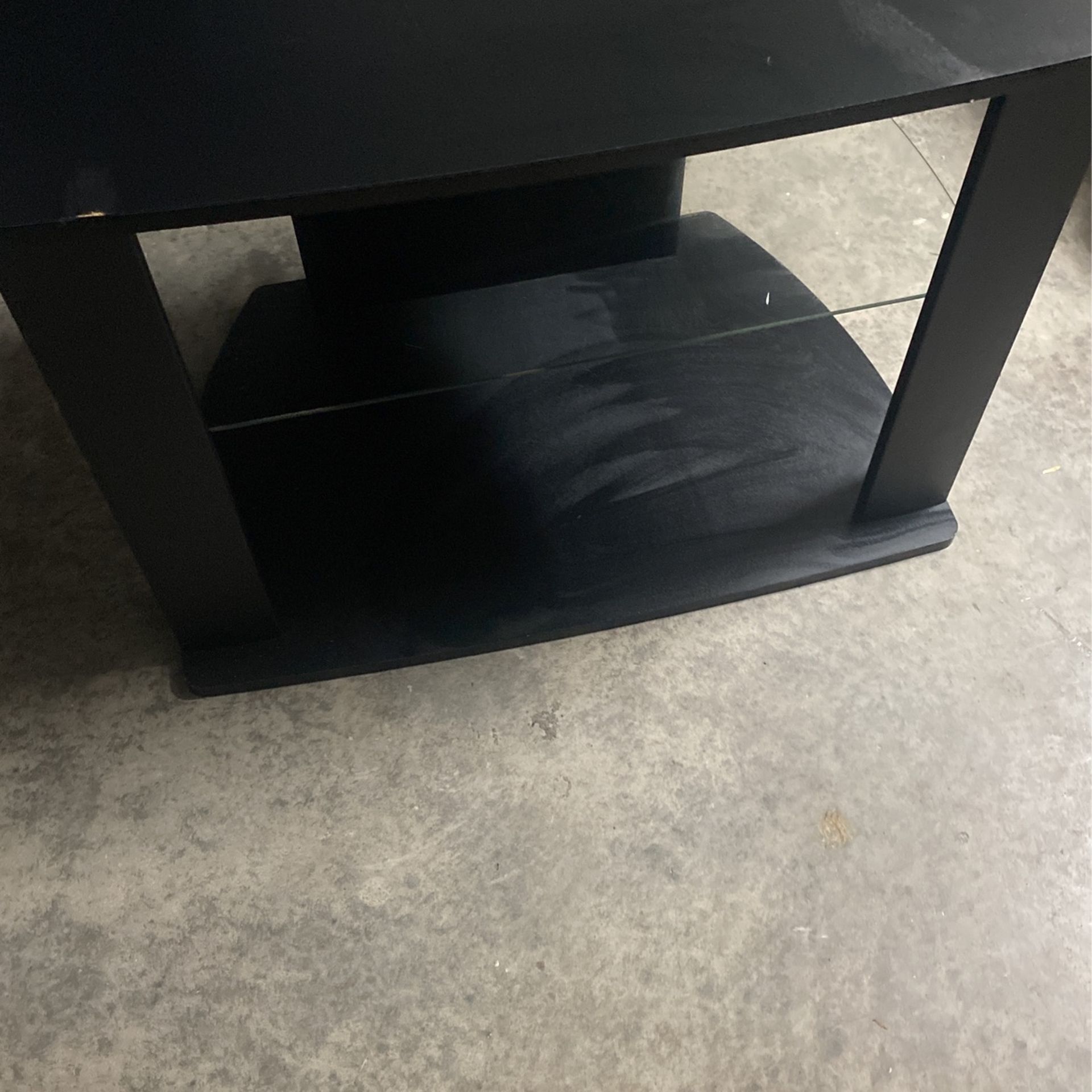 Tv Table for Sale in Orlando, FL OfferUp