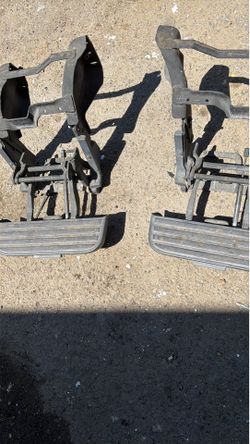 Factory Ford, folding steps for pick ups