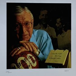 John Wooden Signed & Numbered Lithograph – Limited Edition 647/2000 – c.1990 Rare Collectible