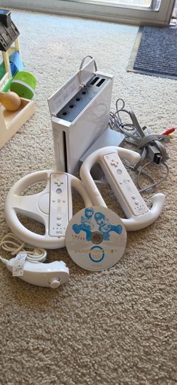 Nintendo wii mario kart bundle