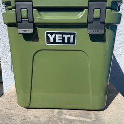 YETI Roadie 24 Cooler - Highlands Olive 