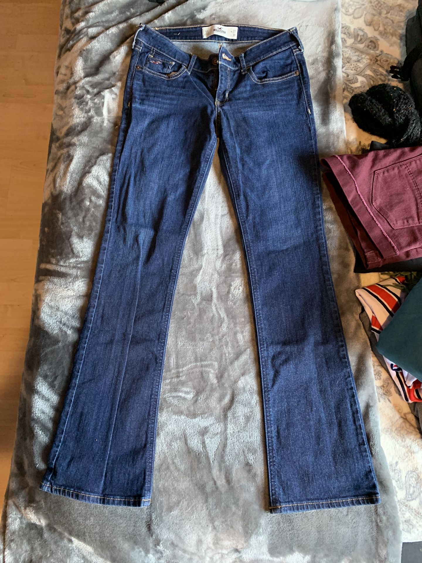 Hollister jeans