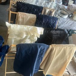 Round Table Cloths, I Have The White Black Blue And Champagne