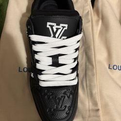 Lv trainers
