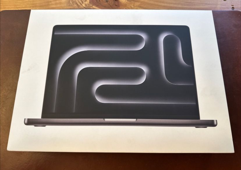 New Apple MacBook Pro M4 14inch