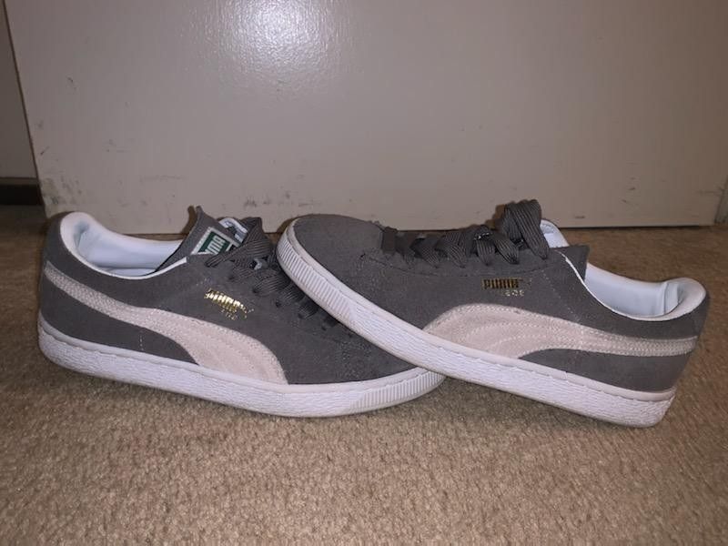 MENS PUMAS IN BOX