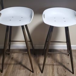 Bar Stool  (28" Seat Height) Set of 2