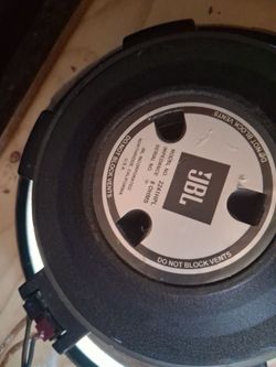 Jbl 18" speakers