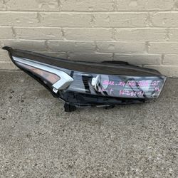 2022-24 Kia Forte Right Headlight 
