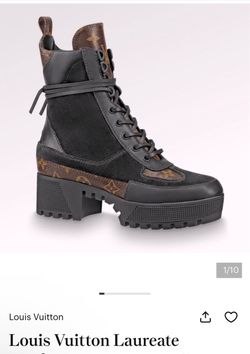 Louise Vuitton Laurette