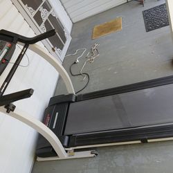 Treadmill: Pro-Form 835QT