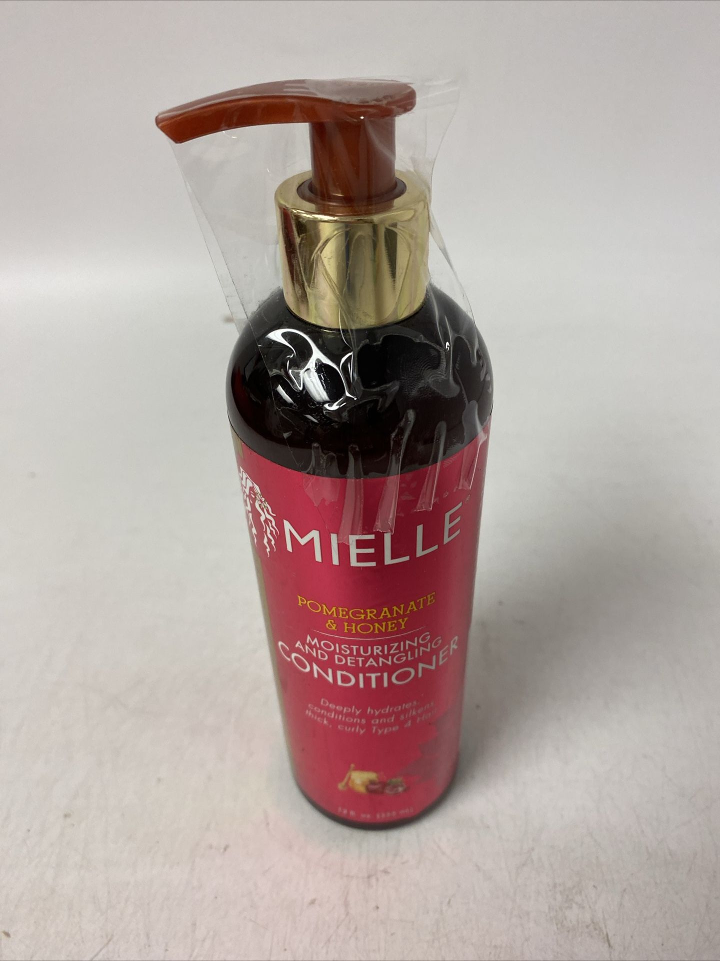 Mielle Organics Pomegranate & Honey Moisturizing and Detangling Conditioner 12oz