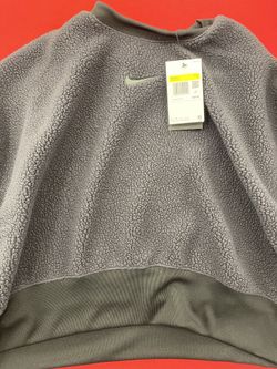 S women Nike sweater 