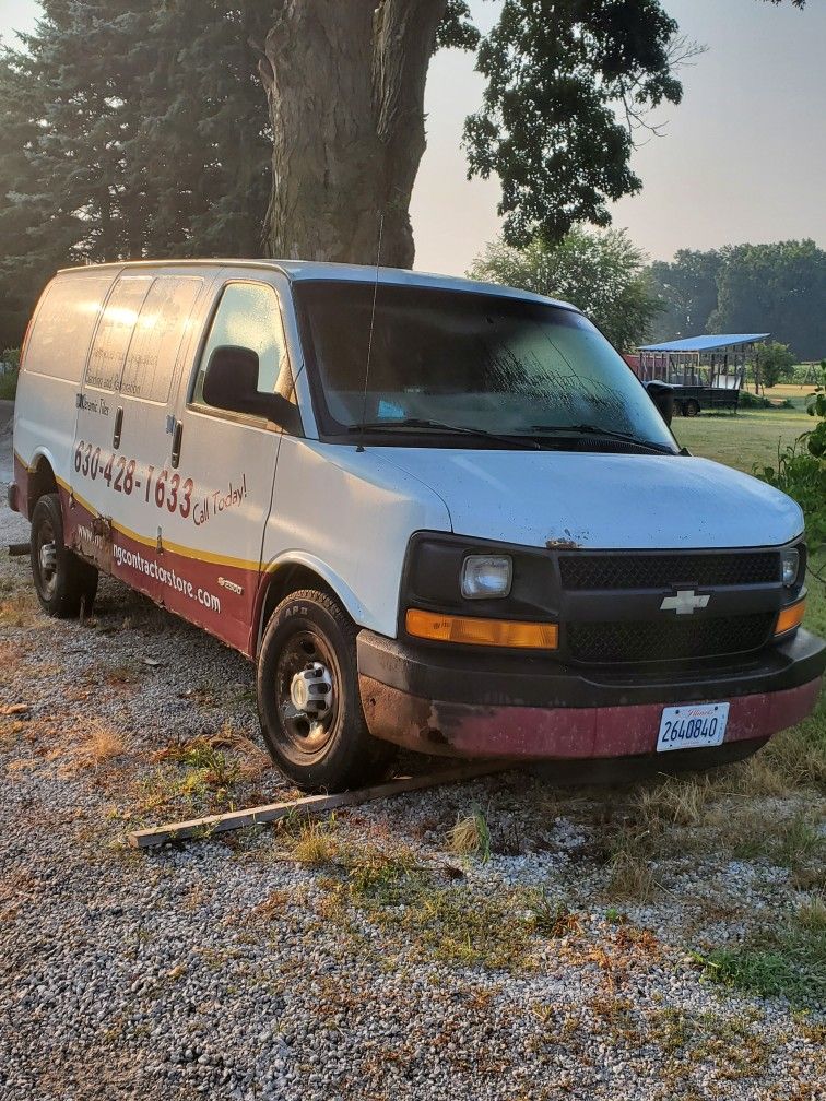Chevy Cargo Van 2500