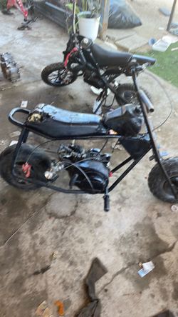600
