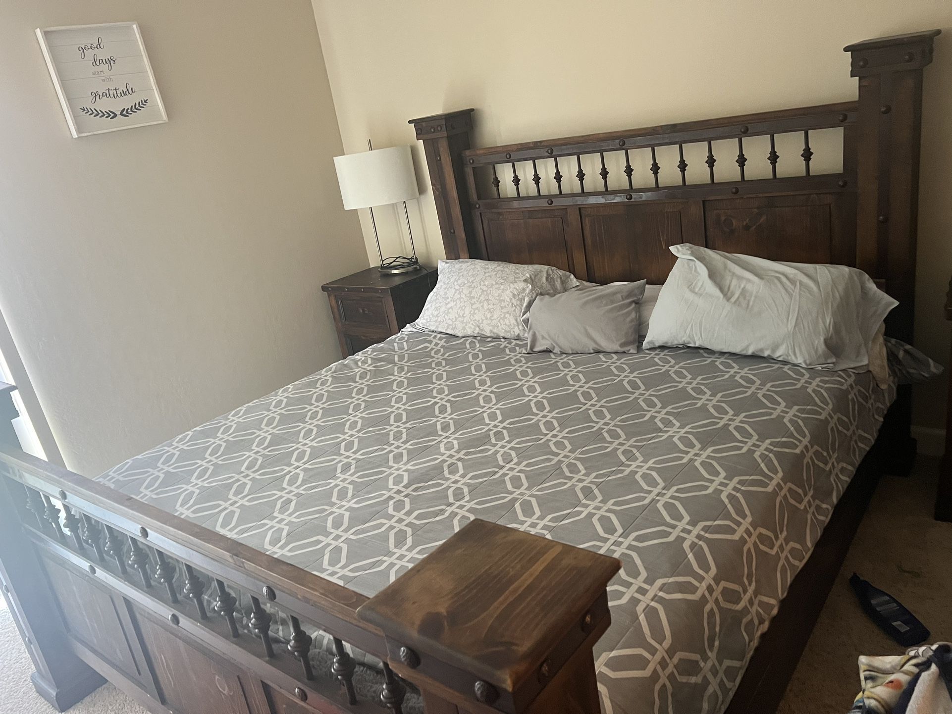 Bedroom Set Spanish Style