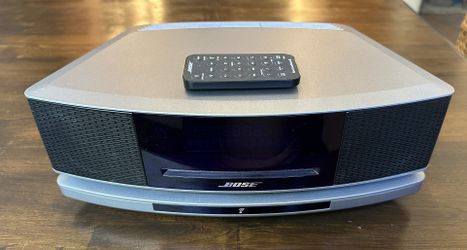 Bose Wave Music System IV With Sound Touch Pedestal