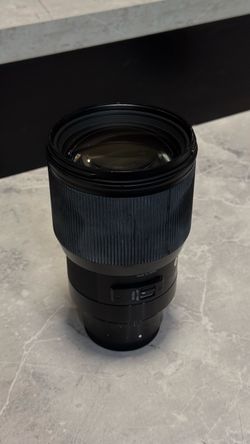 Sigma 85mm f/1.4