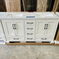 ‼️BATHROOM VANITIES 60” IN DIFFERENTS COLOR AND DESIGNS ‼️ Price start on $799 