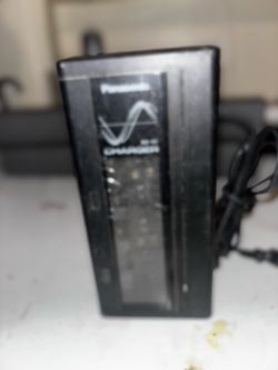 Panasonic BQ-4C battery charger, often sold for NiCd (Nickel-Cadmium) batteries.