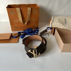 Louis Vuitton Belt LV Pyramide 40 mm (Used / Worn!) Good Condition!  Size: 90 CM 
