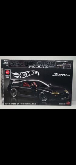 Hot Wheels Mattel Brick Shop '94 Toyota Supra MKIV Building Set
