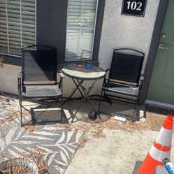 Patio Table And 2 Chairs 