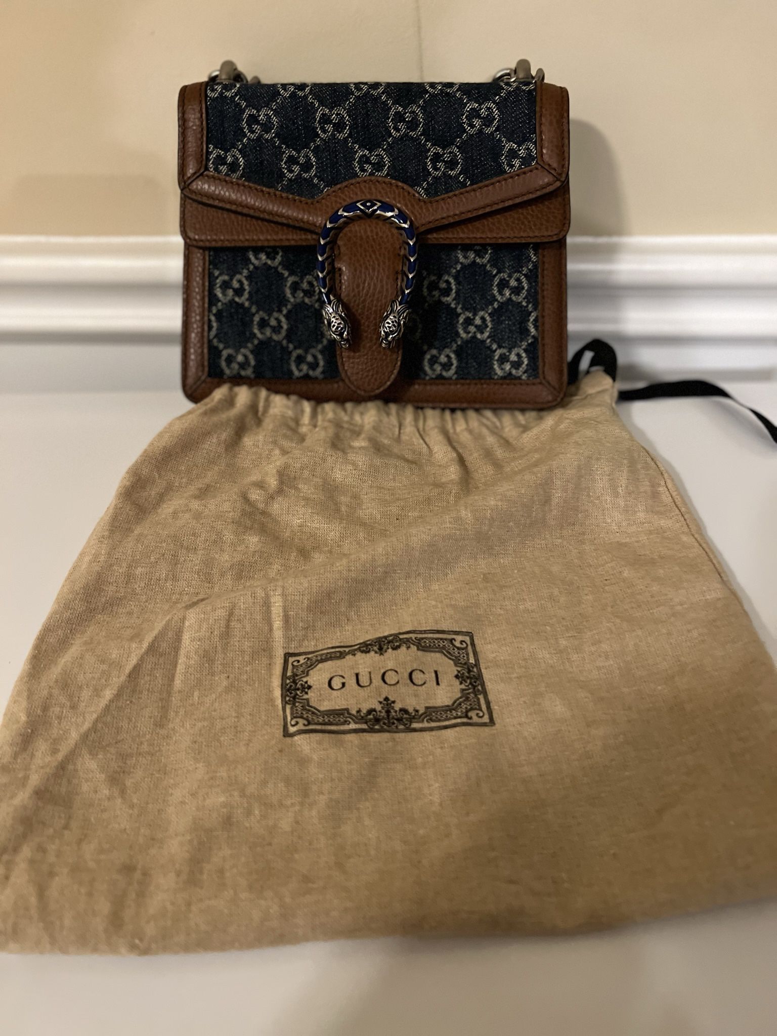 Gucci Bag - serial Number D0(contact info removed)7