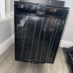 Semi Truck Refrigerator