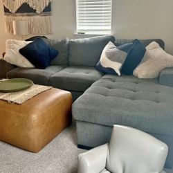 Sectional Couch 