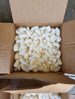 Free peanut foam. Packaging or for craft
