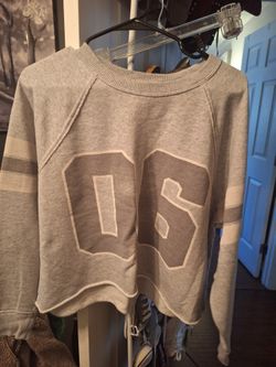 Gray Cropped Hoodie