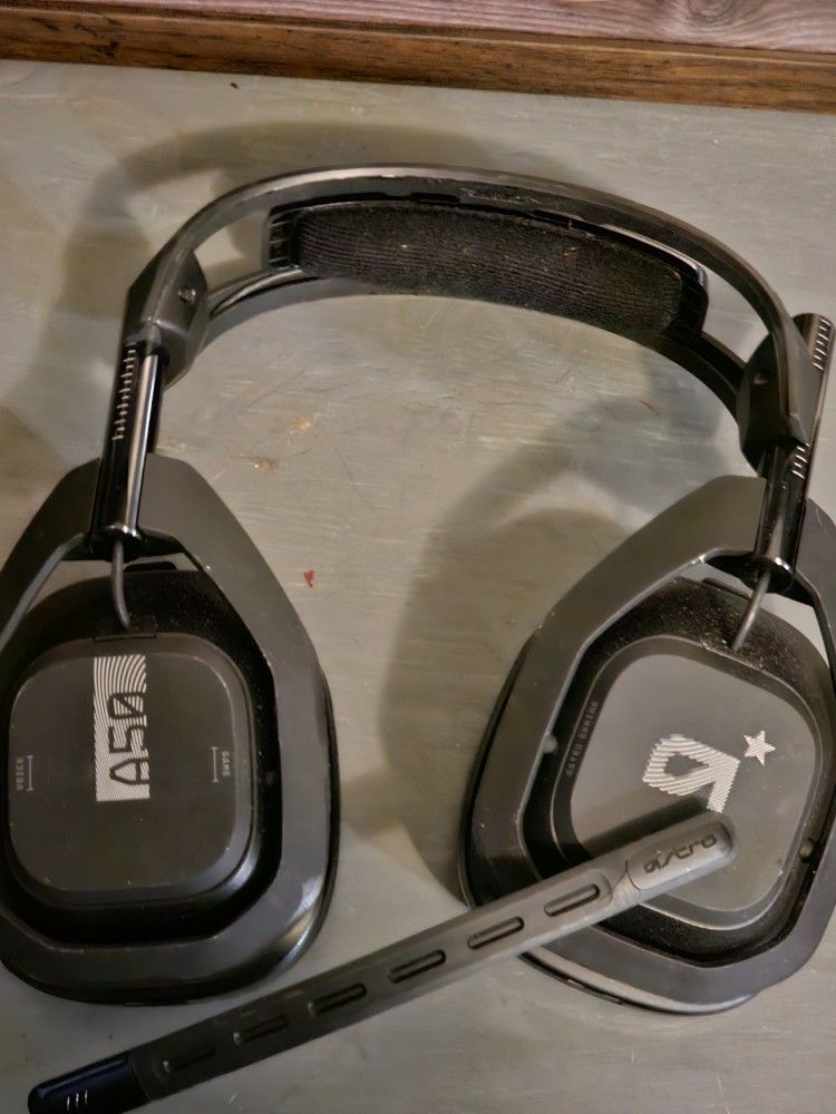 Astro A50 Wireless Headset Untested No Base