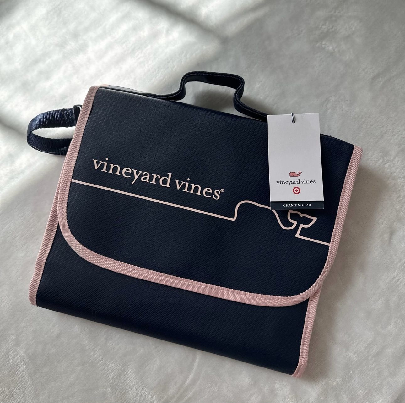 VINEYARD VINES CHANGING PAD BRAND NEW WITH TAGS