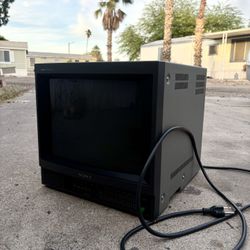 Sony Trinitron PVM-1341 