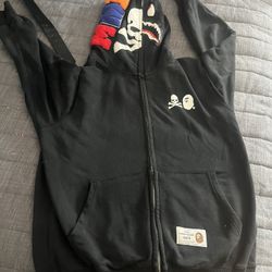 Bape Hoodie Full Zip READ DISCRETION!!