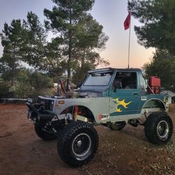 Suzuki Samurai 