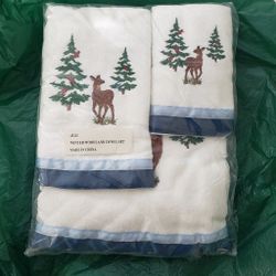 Christmas "Winter Woodland" Towel Set 