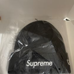 Supreme X New Era Box Logo